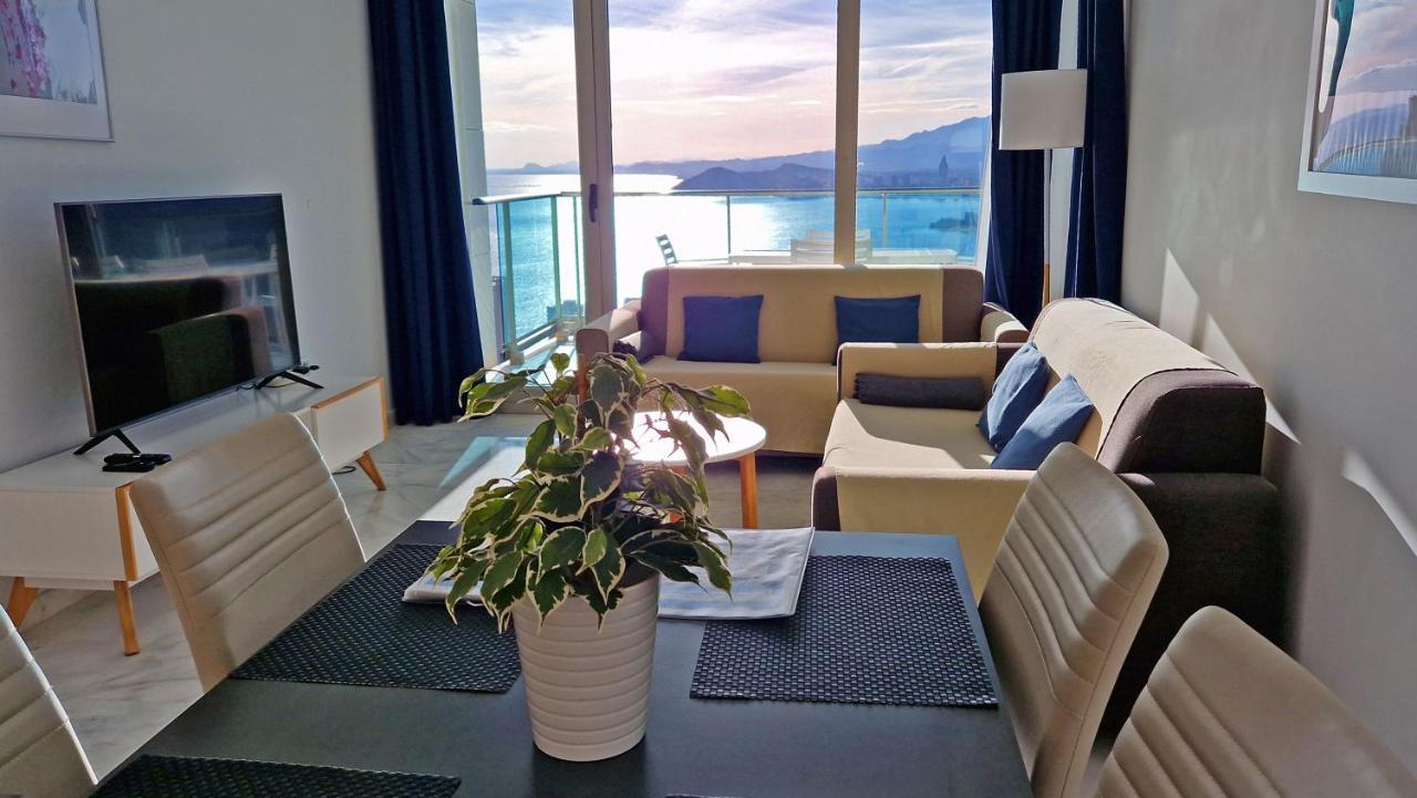 Skyline 26 Stunning Sea Views From A 2-Bedroom Apartment On The 26Th Floor Benidorm Exterior photo